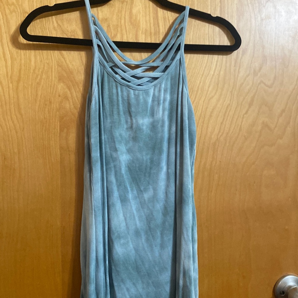 Green tie-dye across top